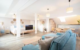 Löwe Apartment Blau Neuhausen am Rheinfall